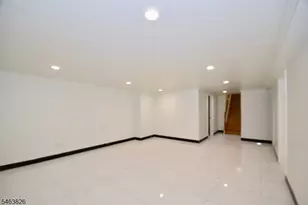 1455 Woodacres Dr, Mountainside, NJ 07092 - Photo 9