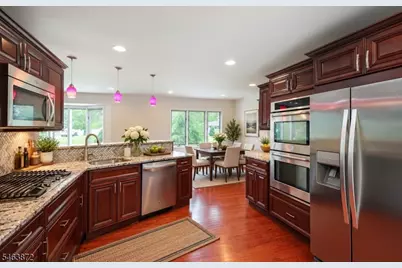 77 Schwinn Dr, Clark Township, NJ 07066 - Photo 15