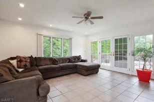 77 Schwin Dr, Clark Township, NJ 07066 - Photo 17