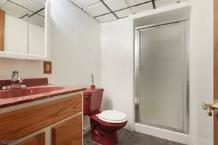 77 Schwin Dr, Clark Township, NJ 07066 - Photo 29