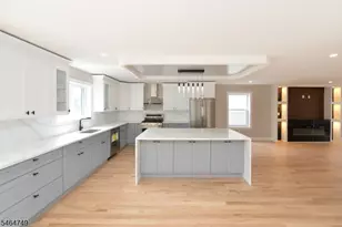 49 Center St, Clifton, NJ 07011 - Photo 3