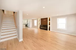 49 Center St, Clifton, NJ 07011 - Photo 7