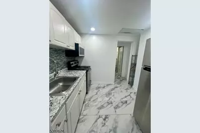 657 Scotland Rd #B, Orange, NJ 07050 - Photo 7