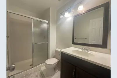 106 Amethyst Way, Franklin Township, NJ 08823 - Photo 7