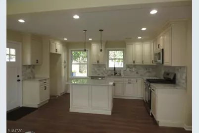 104 Andrew St, Green Brook Township, NJ 08812 - Photo 7