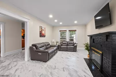 417 E 40th St, Paterson, NJ 07504 - Photo 9