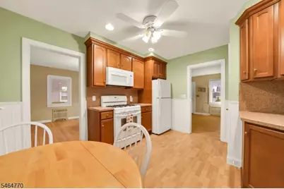 842 Travers St, Union Township, NJ 07083 - Photo 9