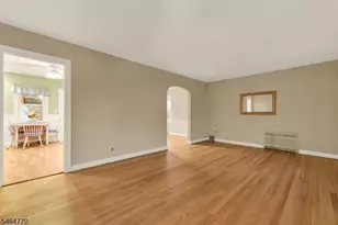 842 Travers St, Union Township, NJ 07083 - Photo 3