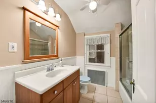 842 Travers St, Union Township, NJ 07083 - Photo 11