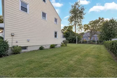 842 Travers St, Union Township, NJ 07083 - Photo 21