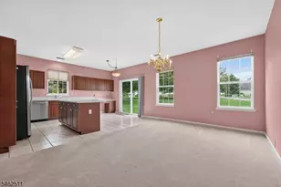 38 Victoria Dr, White Township, NJ 07823 - Photo 7