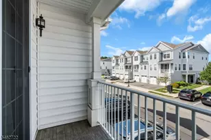 266 Aspen Dr, Cedar Grove, NJ 07009 - Photo 23