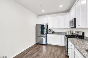 266 Aspen Dr, Cedar Grove, NJ 07009 - Photo 15