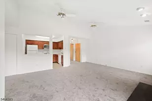 104 Heritage Blvd, West Windsor Township, NJ 08540 - Photo 11