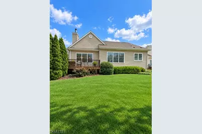 31 Falcon Way, Washington Township, NJ 07882 - Photo 5