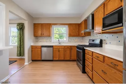 66 Edison Ave, Edison, NJ 08820 - Photo 9