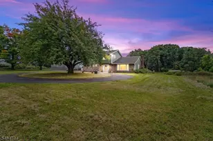 70 MacKenzie Rd, Lebanon Township, NJ 08827 - Photo 3