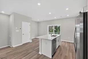 139 Essex Dr, Winslow Township, NJ 08081 - Photo 9