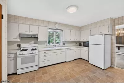 444 Vanderveer Rd, Bridgewater, NJ 08807 - Photo 11