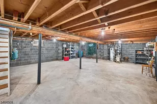 444 Vanderveer Rd, Bridgewater, NJ 08807 - Photo 35