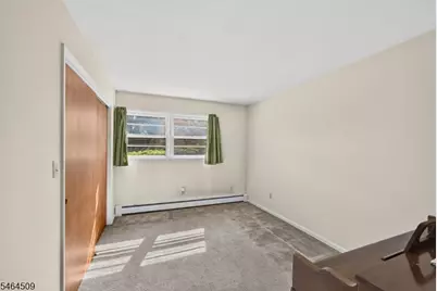 444 Vanderveer Rd, Bridgewater, NJ 08807 - Photo 23