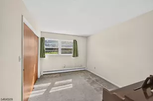 444 Vanderveer Rd, Bridgewater, NJ 08807 - Photo 23