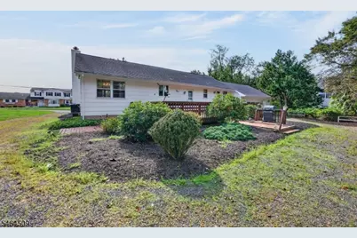 444 Vanderveer Rd, Bridgewater, NJ 08807 - Photo 47
