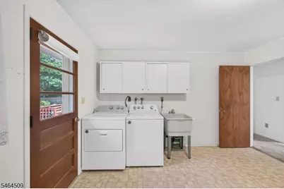 444 Vanderveer Rd, Bridgewater, NJ 08807 - Photo 31