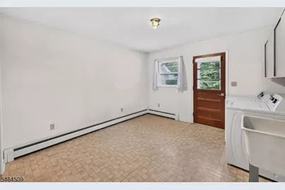 444 Vanderveer Rd, Bridgewater, NJ 08807 - Photo 29
