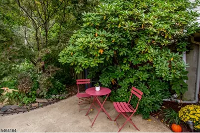 28 Brunswick Ave, Lambertville, NJ 08530 - Photo 5