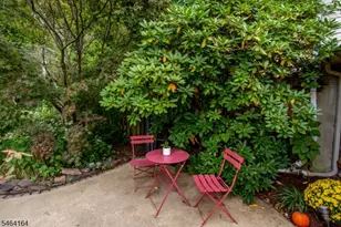 28 Brunswick Ave, Lambertville, NJ 08530 - Photo 5