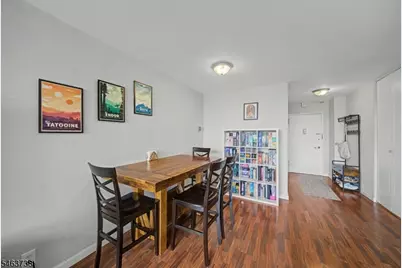 2000 Linwood Ave #12N, Fort Lee, NJ 07024 - Photo 5