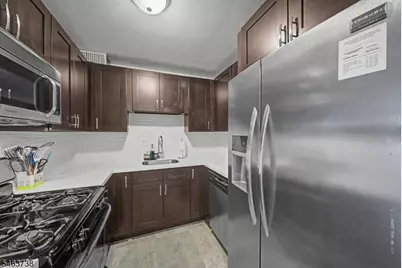 2000 Linwood Ave #12N, Fort Lee, NJ 07024 - Photo 9