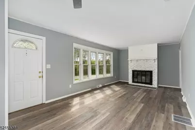 23 Clinton Ave, Mansfield Township, NJ 07865 - Photo 5