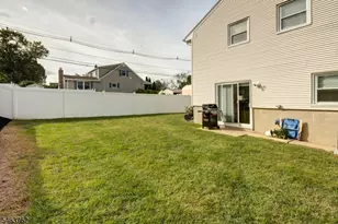 301 N 16th St, Kenilworth, NJ 07033 - Photo 27