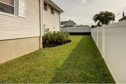 301 N 16th St, Kenilworth, NJ 07033 - Photo 21