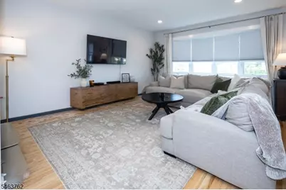 301 N 16th St, Kenilworth, NJ 07033 - Photo 7