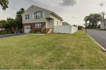 301 N 16th St, Kenilworth, NJ 07033 - Photo 3