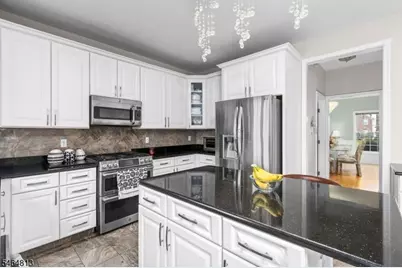 17 Woodcrest Ave, Mount Olive, NJ 07828 - Photo 3