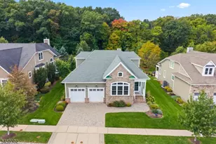 7 Portland Dr, Montgomery Township, NJ 08558 - Photo 3