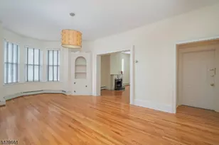46 Franklin Pl, Summit, NJ 07901 - Photo 3