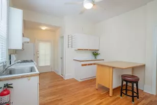 46 Franklin Pl, Summit, NJ 07901 - Photo 7