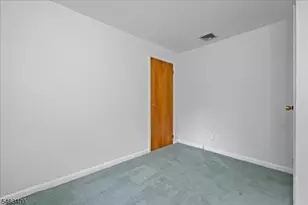 303 Carol Dr, Hackettstown, NJ 07840 - Photo 29