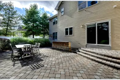 26 Liberty Court, Fairfield, NJ 07004 - Photo 35
