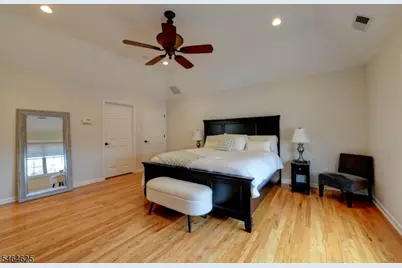 26 Liberty Court, Fairfield, NJ 07004 - Photo 17