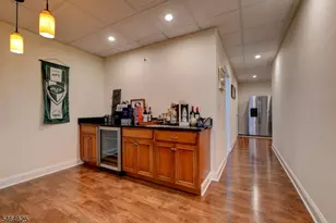 26 Liberty Ct, Fairfield, NJ 07004 - Photo 31