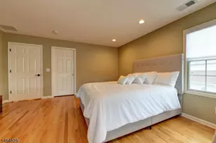 26 Liberty Ct, Fairfield, NJ 07004 - Photo 25