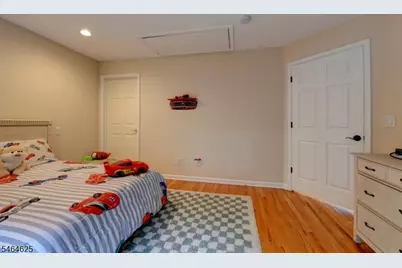 26 Liberty Court, Fairfield, NJ 07004 - Photo 23