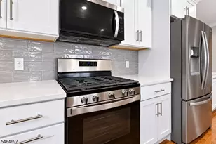 313 Doyle St, Elizabeth, NJ 07206 - Photo 11
