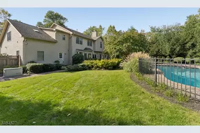 31 Old Farm Rd, Berkeley Heights Township, NJ 07922 - Photo 39